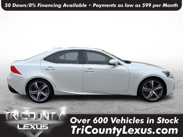 Used 2018 Lexus IS 300 AWD w/ Comfort Package image 4