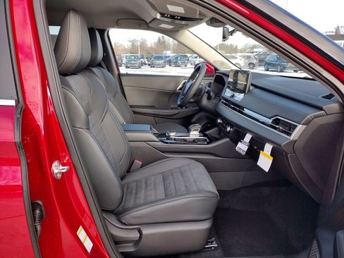 New 2026 Mitsubishi Outlander SE image 11