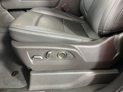 Used 2025 GMC Sierra 1500 Denali w/ Denali Reserve Package AWD/4WD image 22