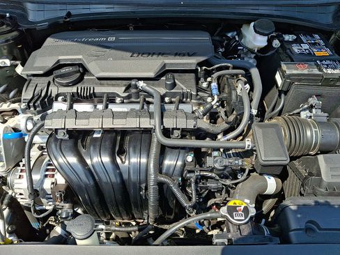 Certified 2025 Kia K4 FWD image 27