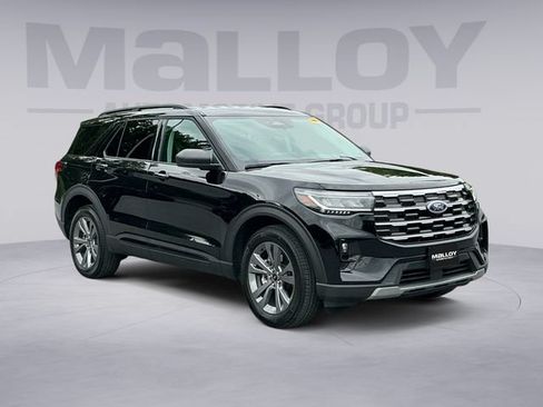 Certified 2026 Ford Explorer Active w/ Active Comfort Package AWD/4WD image 7