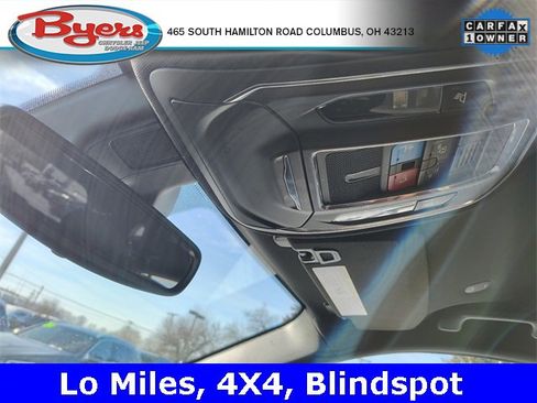 Used 2024 Jeep Grand Cherokee Laredo image 30