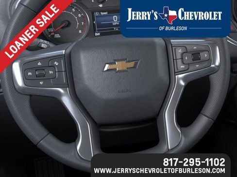 New 2025 Chevrolet Blazer LT w/ LPO, Black Grille Bar Package image 19