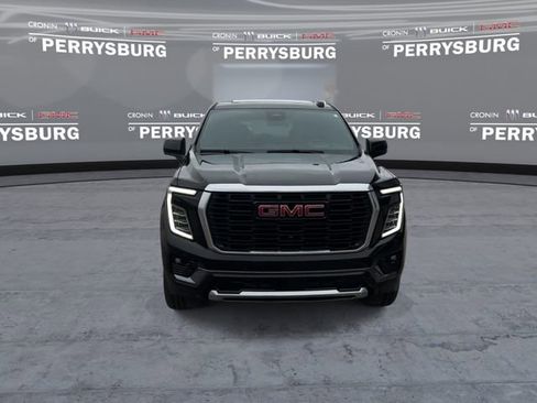 Certified 2025 GMC Yukon Denali Ultimate w/ LPO, Floor Liner Package AWD/4WD image 3
