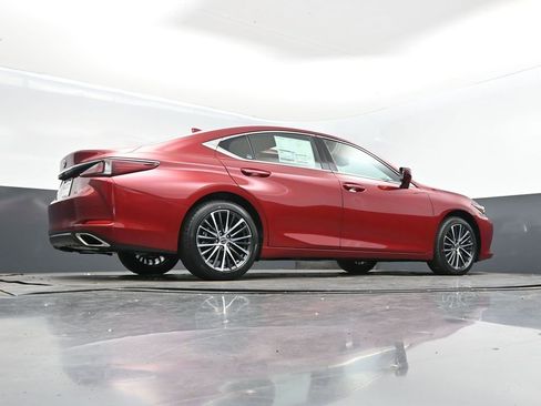 New 2025 Lexus ES 350 w/ Premium Package image 24