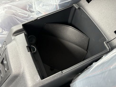 New 2025 Ford Bronco Raptor image 34