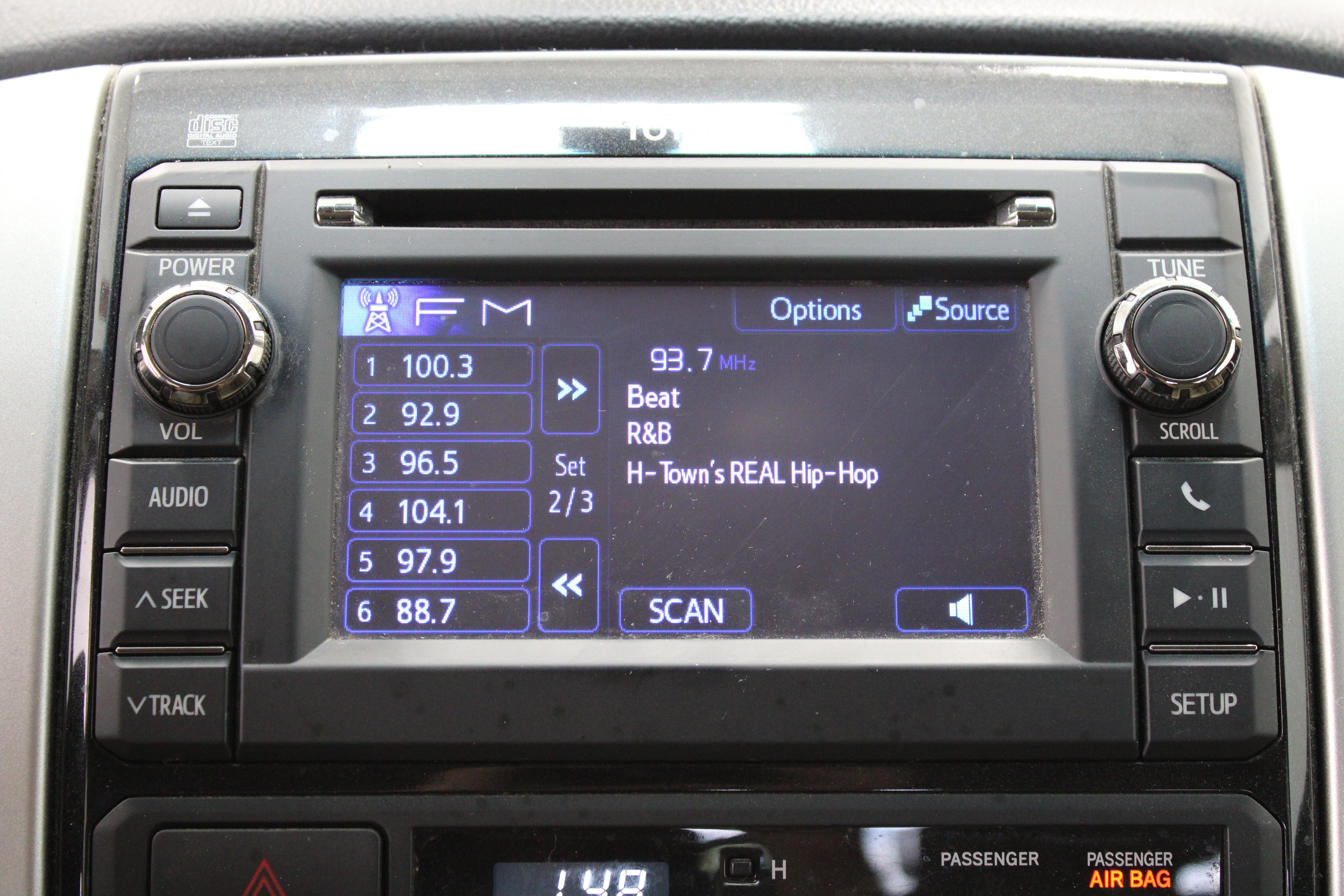 Used 2013 Toyota Tacoma PreRunner w/ SR5 Pkg RWD image 18