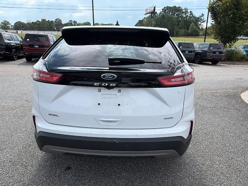 Used 2024 Ford Edge SEL AWD/4WD image 9