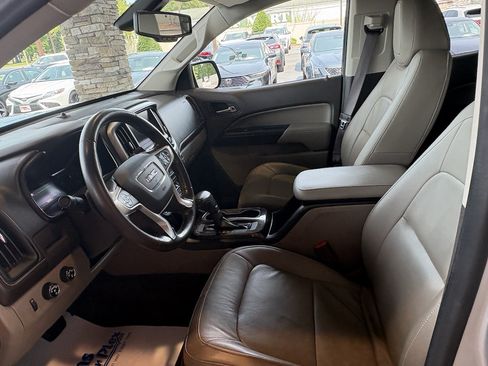 Used 2015 GMC Canyon SLT AWD/4WD image 26