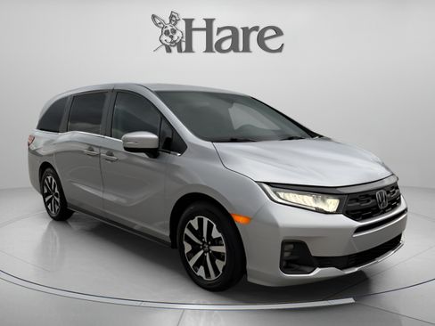Used 2025 Honda Odyssey EX-L image 7