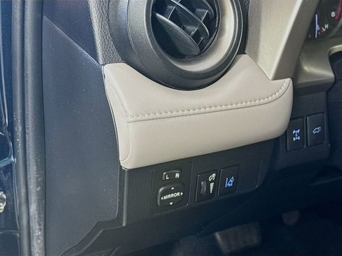 Used 2017 Toyota RAV4 XLE image 10