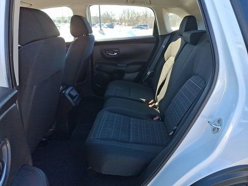 Used 2023 Honda HR-V LX image 14