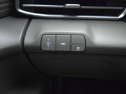 Used 2023 Hyundai Elantra SEL w/ Convenience Package FWD image 38
