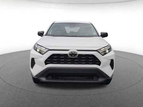 Used 2024 Toyota RAV4 LE FWD image 9