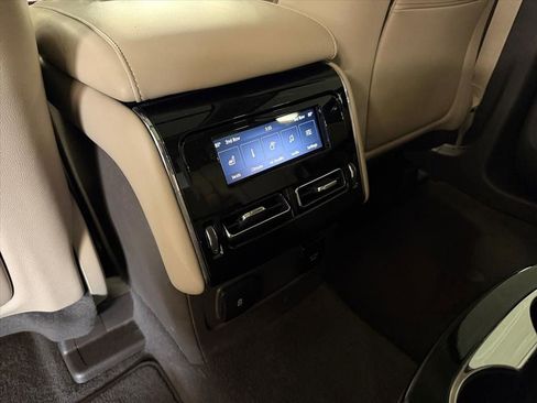 Used 2021 Lincoln Aviator Reserve w/ Equipment Group 202A image 31