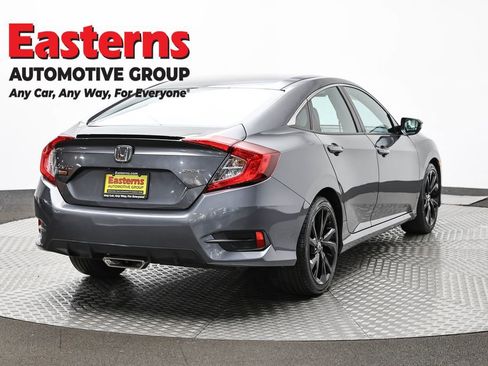Used 2019 Honda Civic Sport image 5