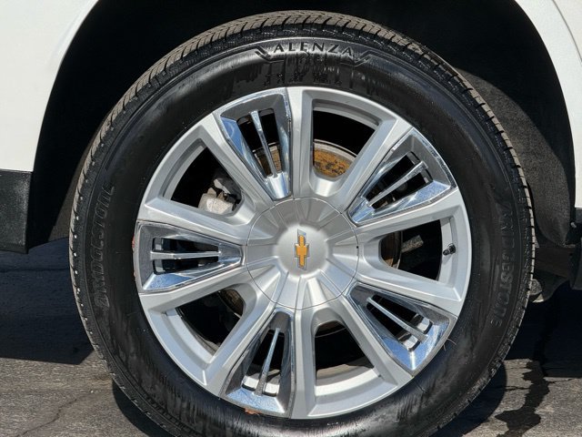 Used 2024 Chevrolet Tahoe High Country w/ Premium Package AWD/4WD image 11