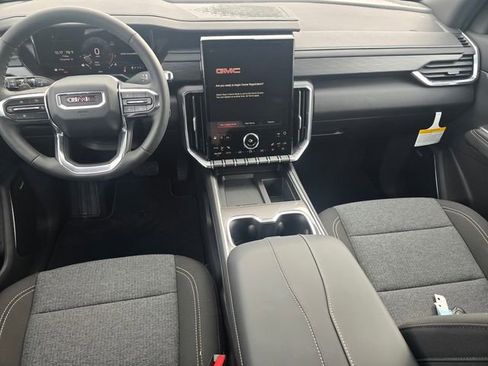 New 2026 GMC Acadia Elevation image 13