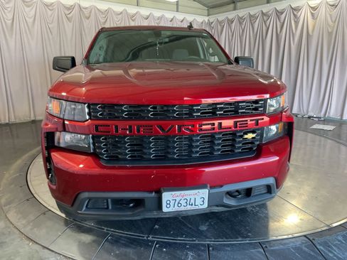 Used 2022 Chevrolet Silverado 1500 Custom RWD image 3
