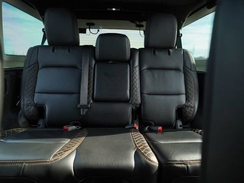 Used 2021 Jeep Wrangler Unlimited Sahara image 33