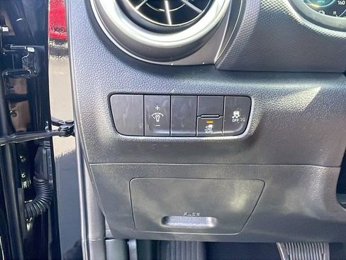 Used 2023 Hyundai Kona SEL w/ Cargo Package FWD image 27