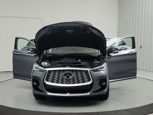 Used 2025 INFINITI QX55 Essential AWD/4WD image 10