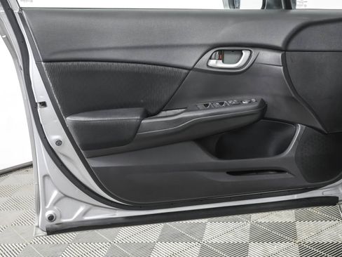 Used 2015 Honda Civic LX image 32