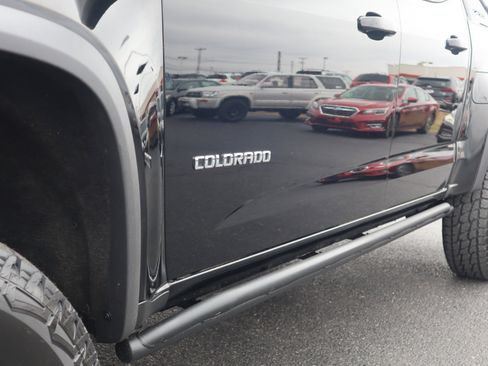 Used 2018 Chevrolet Colorado ZR2 w/ ZR2 Midnight Special Edition image 26