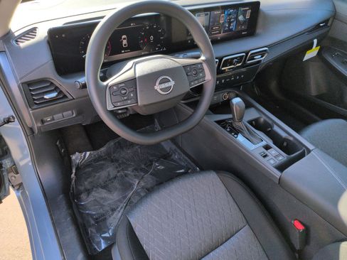 New 2026 Nissan Sentra SV w/ Floor Mat Package FWD image 2