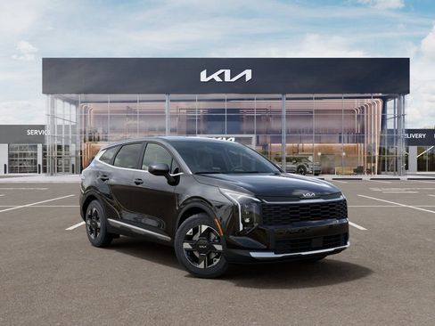 New 2026 Kia Sportage LX w/ LX Convenience Package AWD/4WD image 8