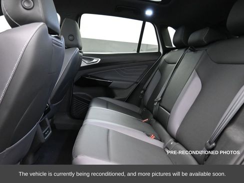 Used 2023 Volkswagen ID.4 Pro S image 18