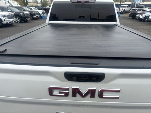 Used 2021 GMC Sierra 2500 Denali w/ Denali Ultimate Package AWD/4WD image 17