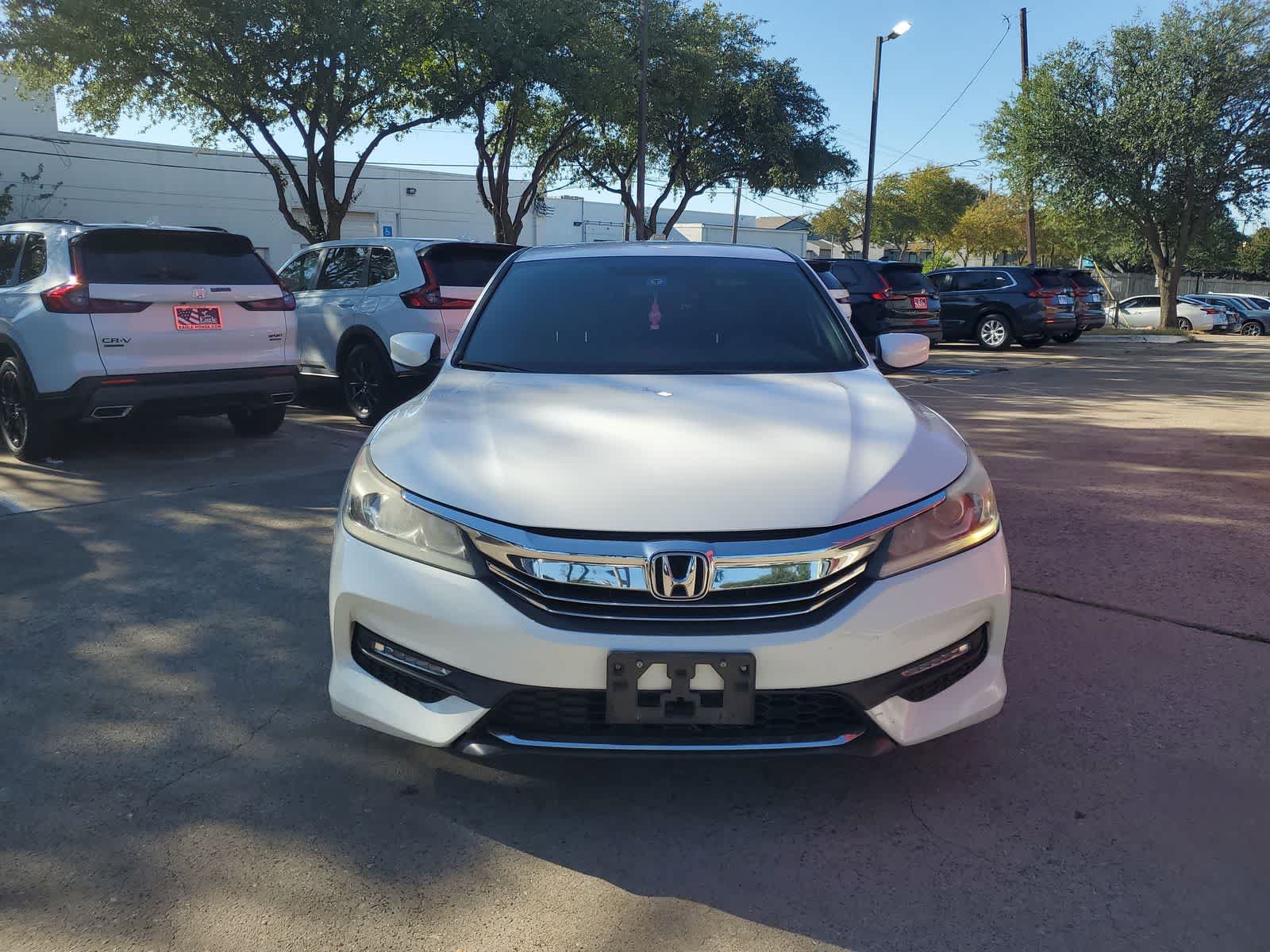 Used 2017 Honda Accord Sport Special Edition image 8