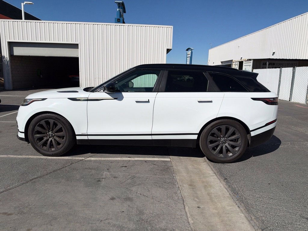 Used 2019 Land Rover Range Rover Velar R-Dynamic SE AWD/4WD image 3