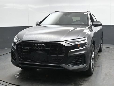 Used 2021 Audi Q8 Premium w/ Black Optic Package image 6