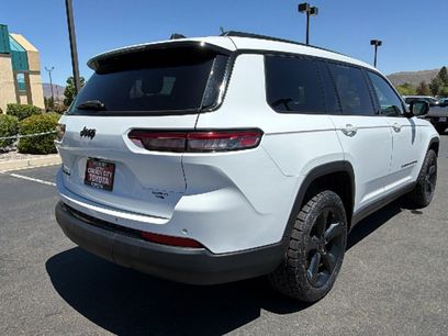 Used 2021 Jeep Grand Cherokee L Laredo