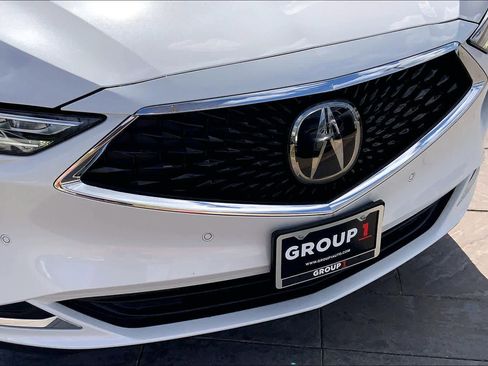 Used 2024 Acura MDX SH-AWD w/ Technology Package image 30