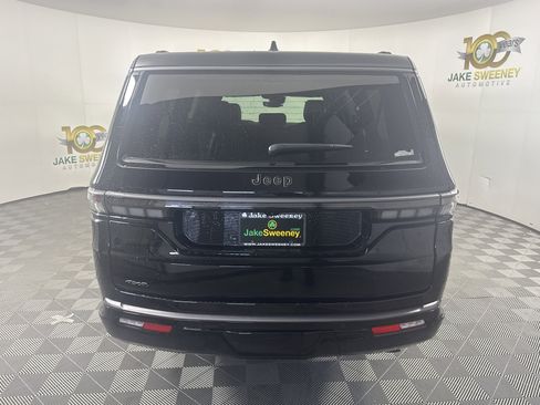 New 2026 Jeep Grand Wagoneer L Summit AWD/4WD image 7