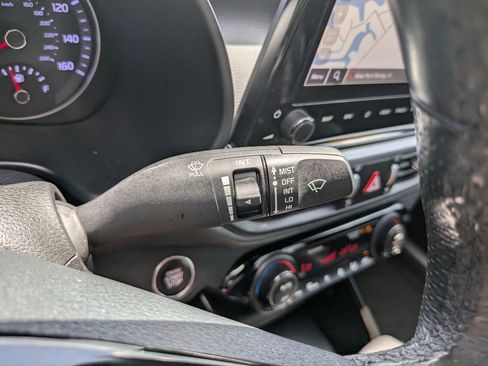 Certified 2023 Kia Forte GT-Line w/ GT-Line Technology Package FWD image 33
