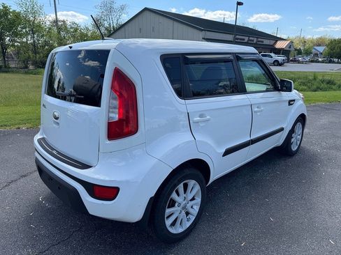 Used 2013 Kia Soul FWD image 7