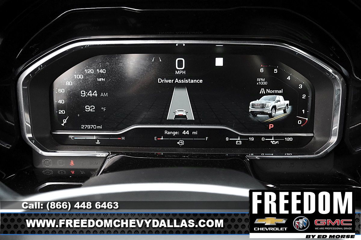Used 2023 GMC Acadia SLE w/ Driver Convenience Package FWD image 14