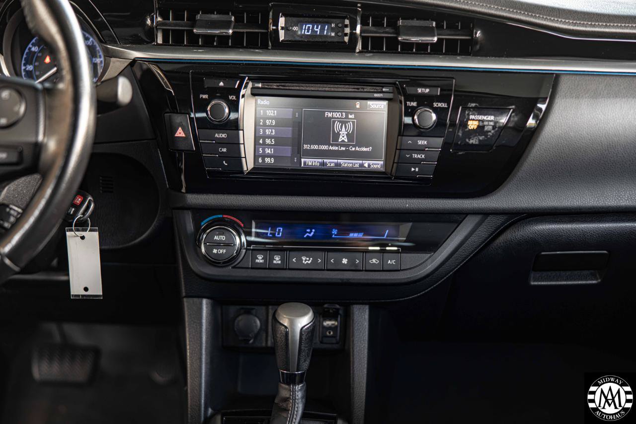 Used 2016 Toyota Corolla S FWD image 29