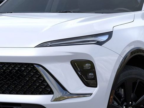 New 2025 Buick Envision Sport Touring image 10