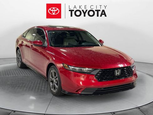 Used 2023 Honda Accord EX-L image 10