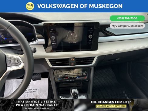 New 2026 Volkswagen Taos SE image 19
