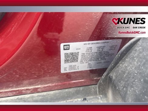 Used 2025 Chevrolet Trax LS image 26