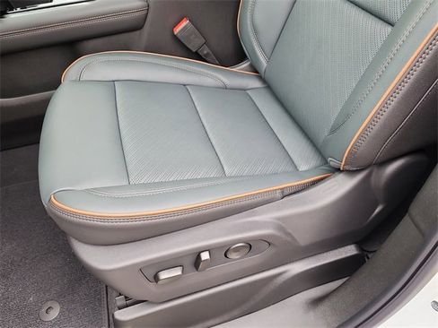 New 2026 GMC Yukon XL AT4 image 15