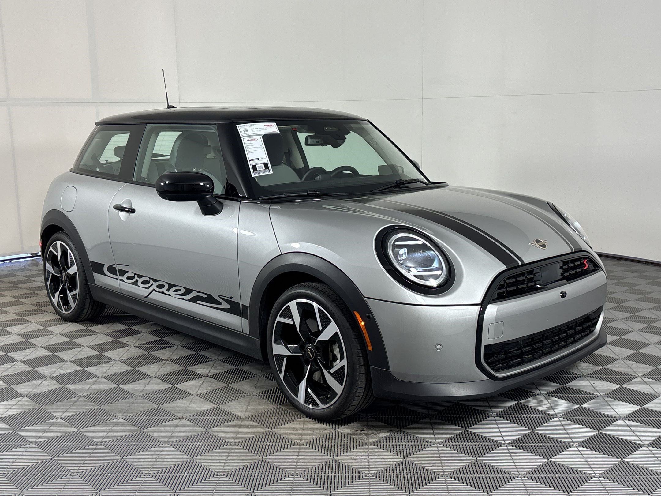 Used 2026 MINI Cooper S FWD image 7