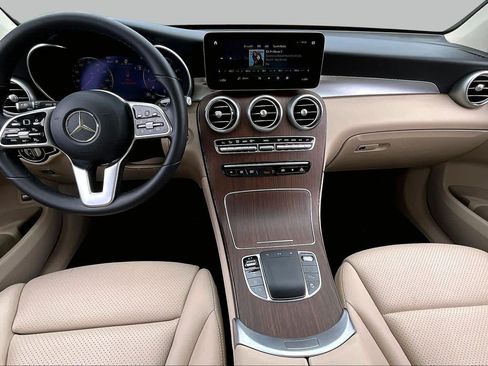 Used 2022 Mercedes-Benz GLC 300 image 13