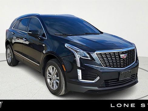 Certified 2022 Cadillac XT5 Luxury w/ LPO, Floor Liner Package image 1